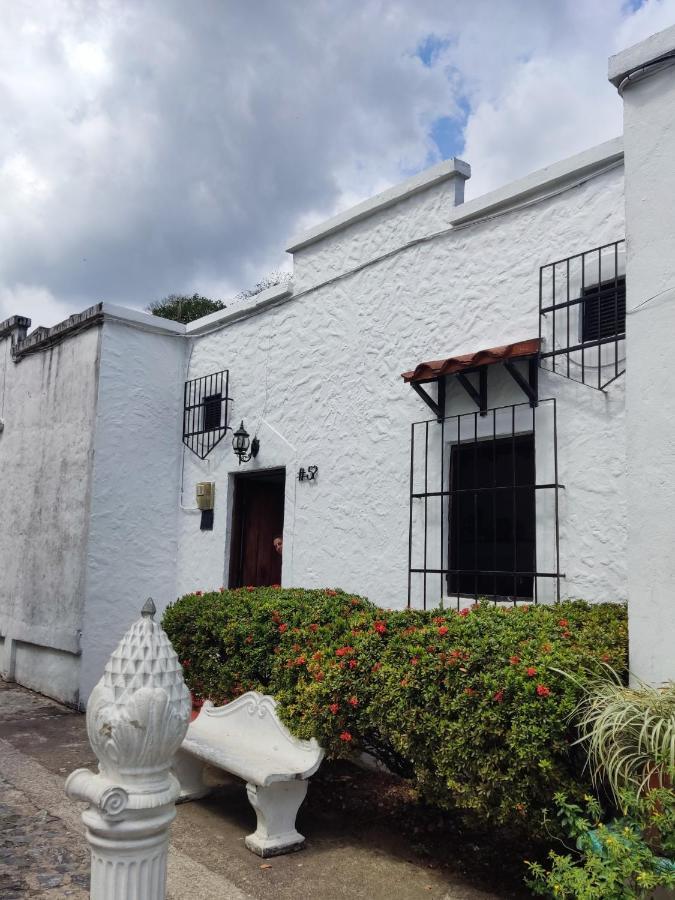 Cabana 52 En La Aldea Doradal Santorini Colombiano Экстерьер фото